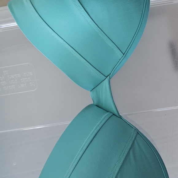 Body Glove bikini - Picture 7 of 7